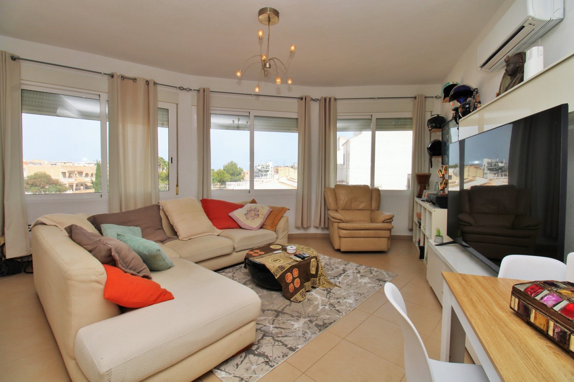 Reventa - Apartment -
Villamartin - Villamartín