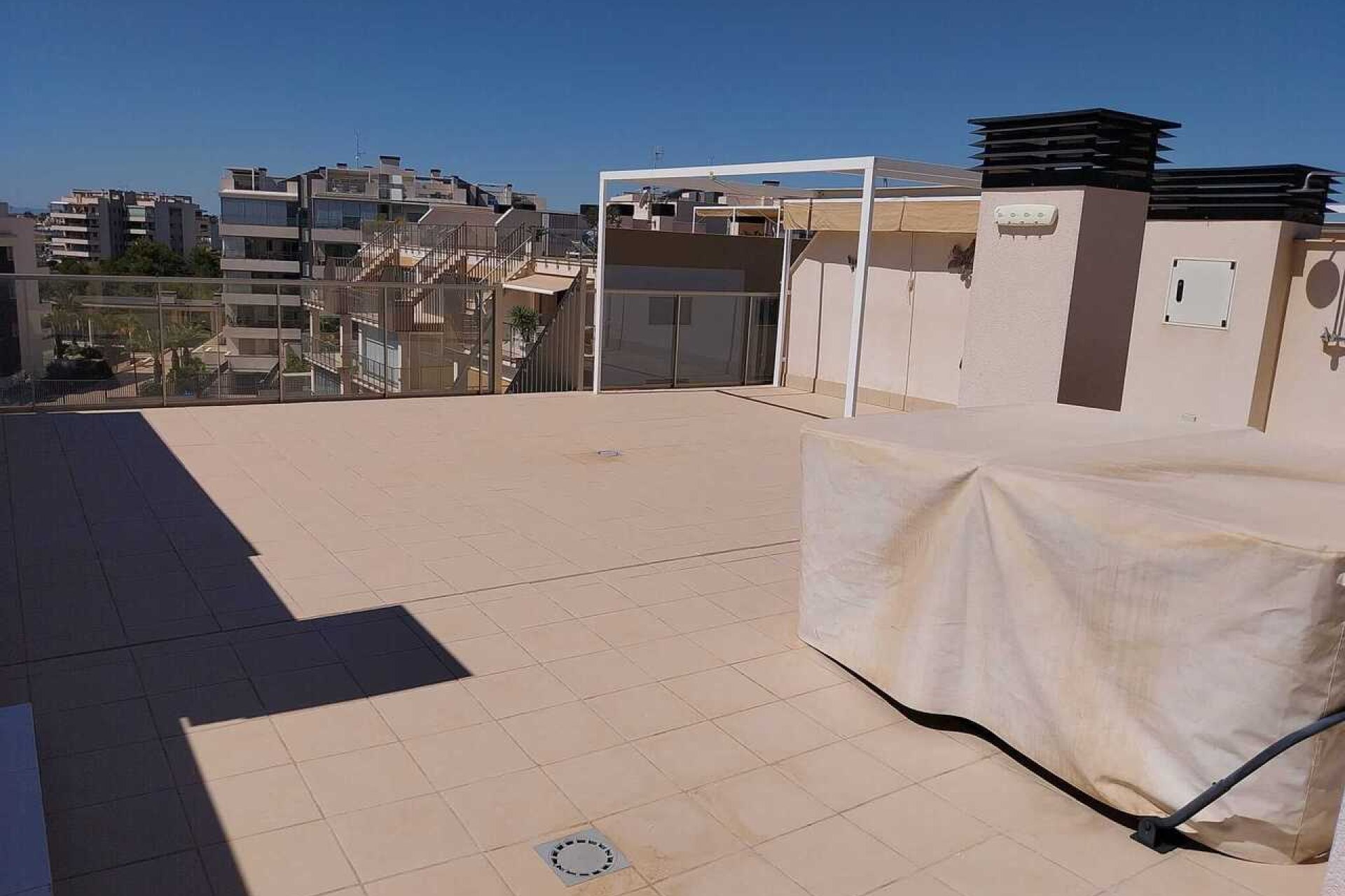 Reventa - Apartment -
Villamartin - Villamartín