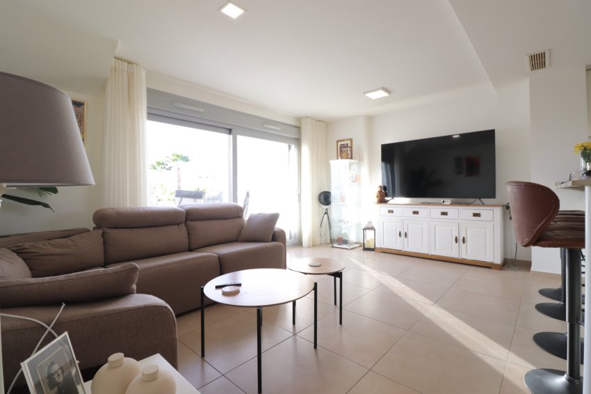 Reventa - Apartment -
Vistabella Golf