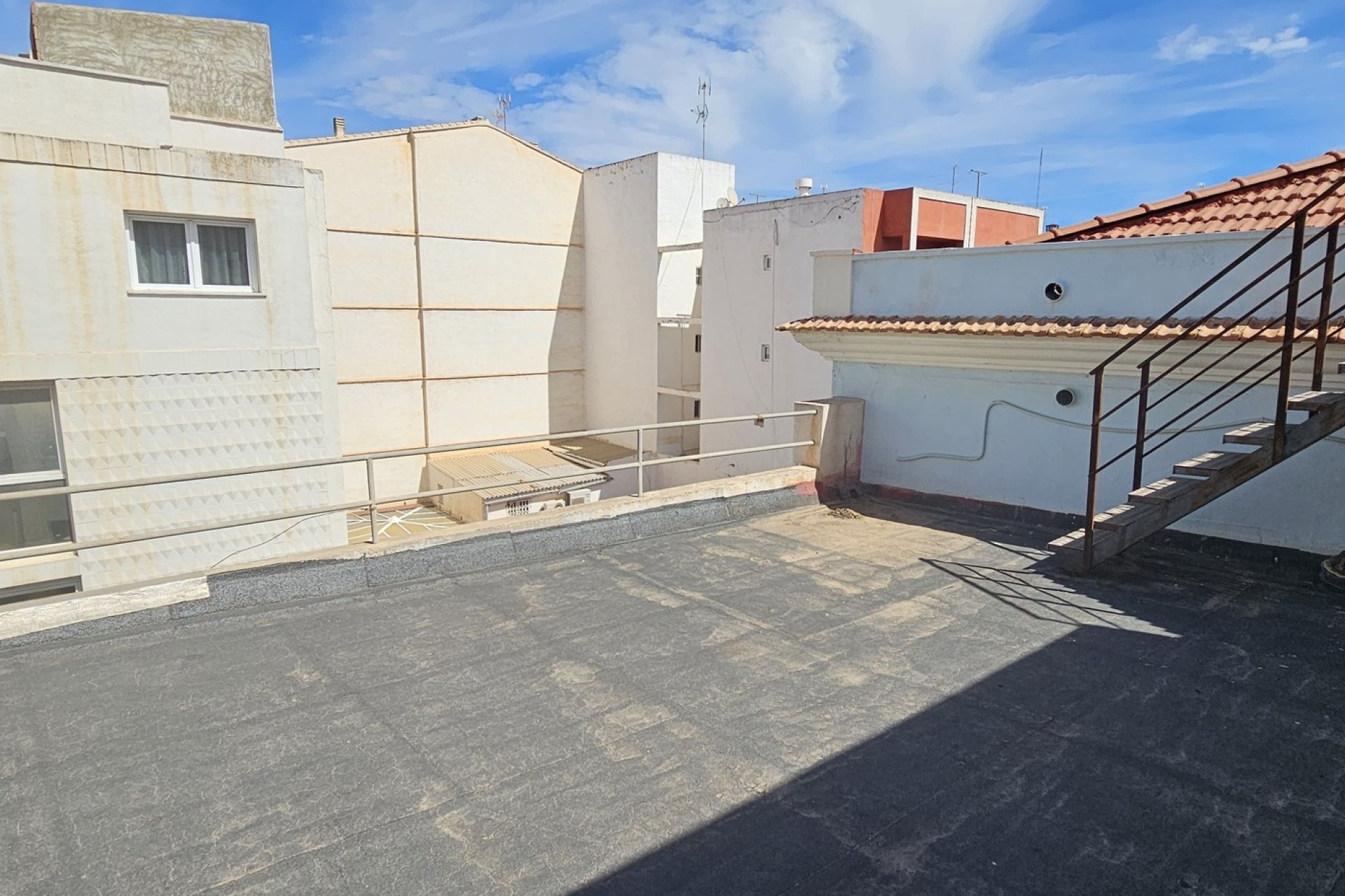 Reventa - Building -
Torrevieja - Center