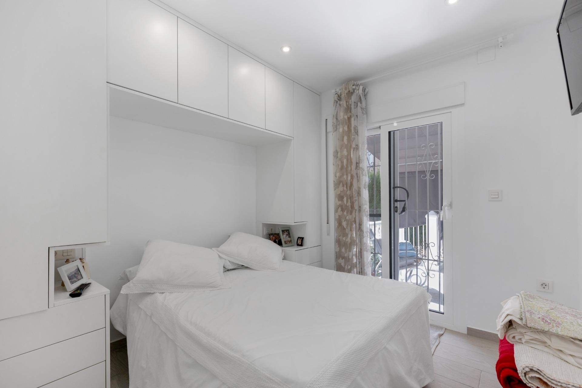 Reventa - Bungalow -
Guardamar del Segura - Urbanizaciones