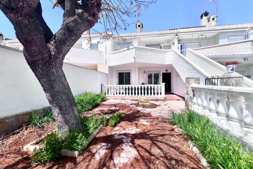 Reventa - Bungalow -
Orihuela Costa - La Regia