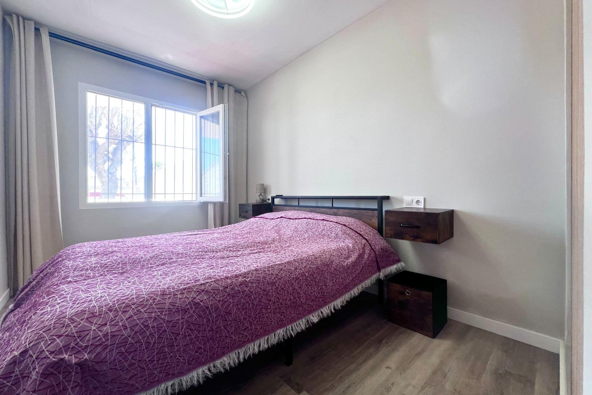 Reventa - Bungalow -
Orihuela Costa - La Regia