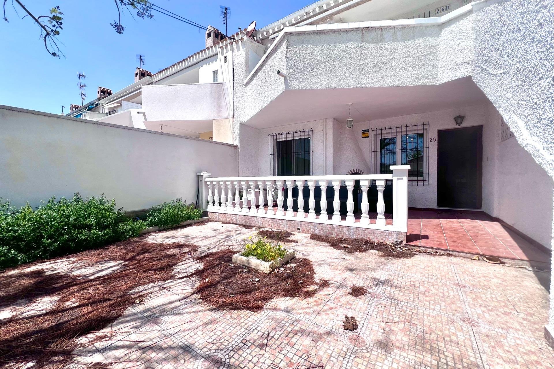 Reventa - Bungalow -
Orihuela Costa - La Regia