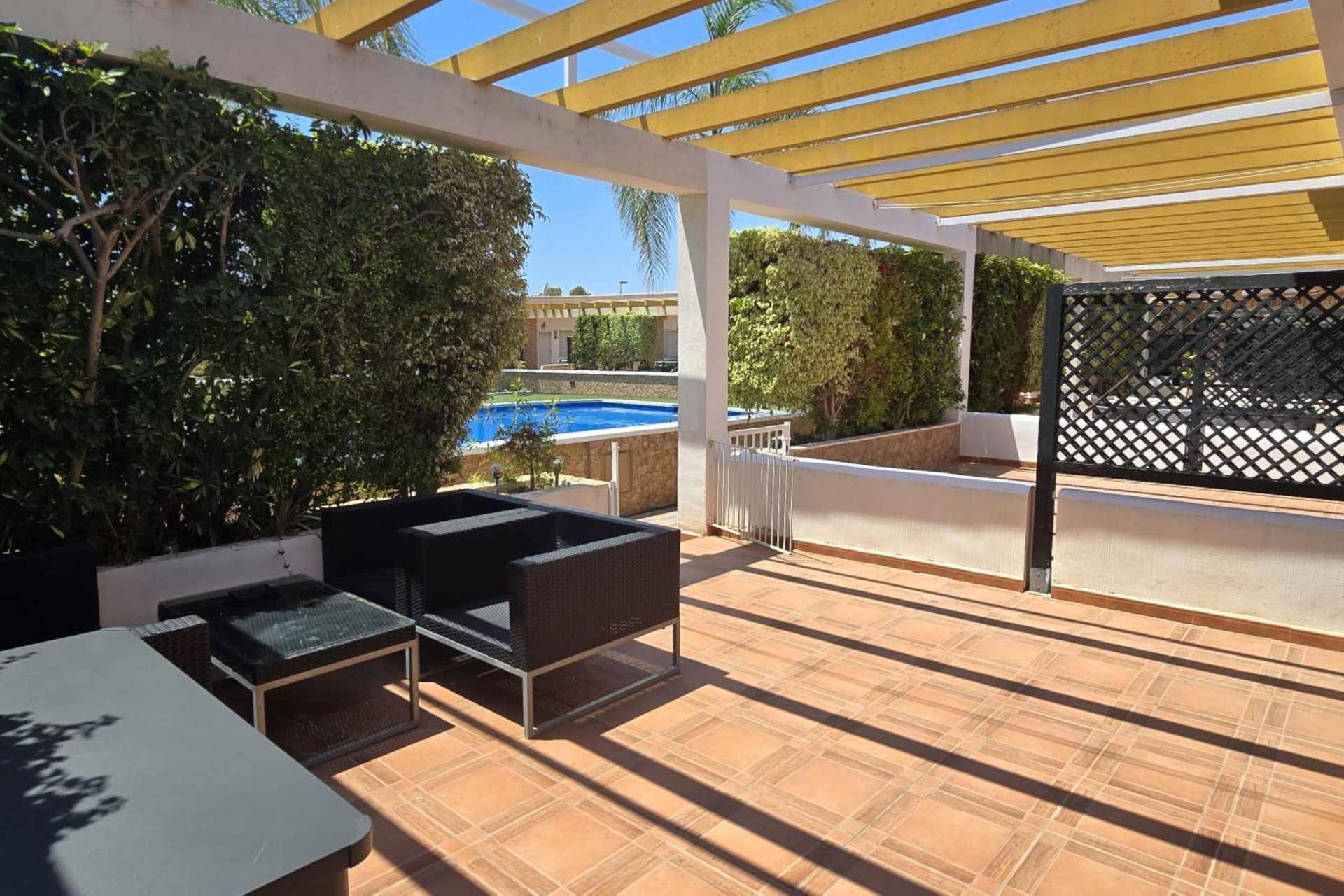 Reventa - Bungalow -
Orihuela Costa - Mil Palmeras