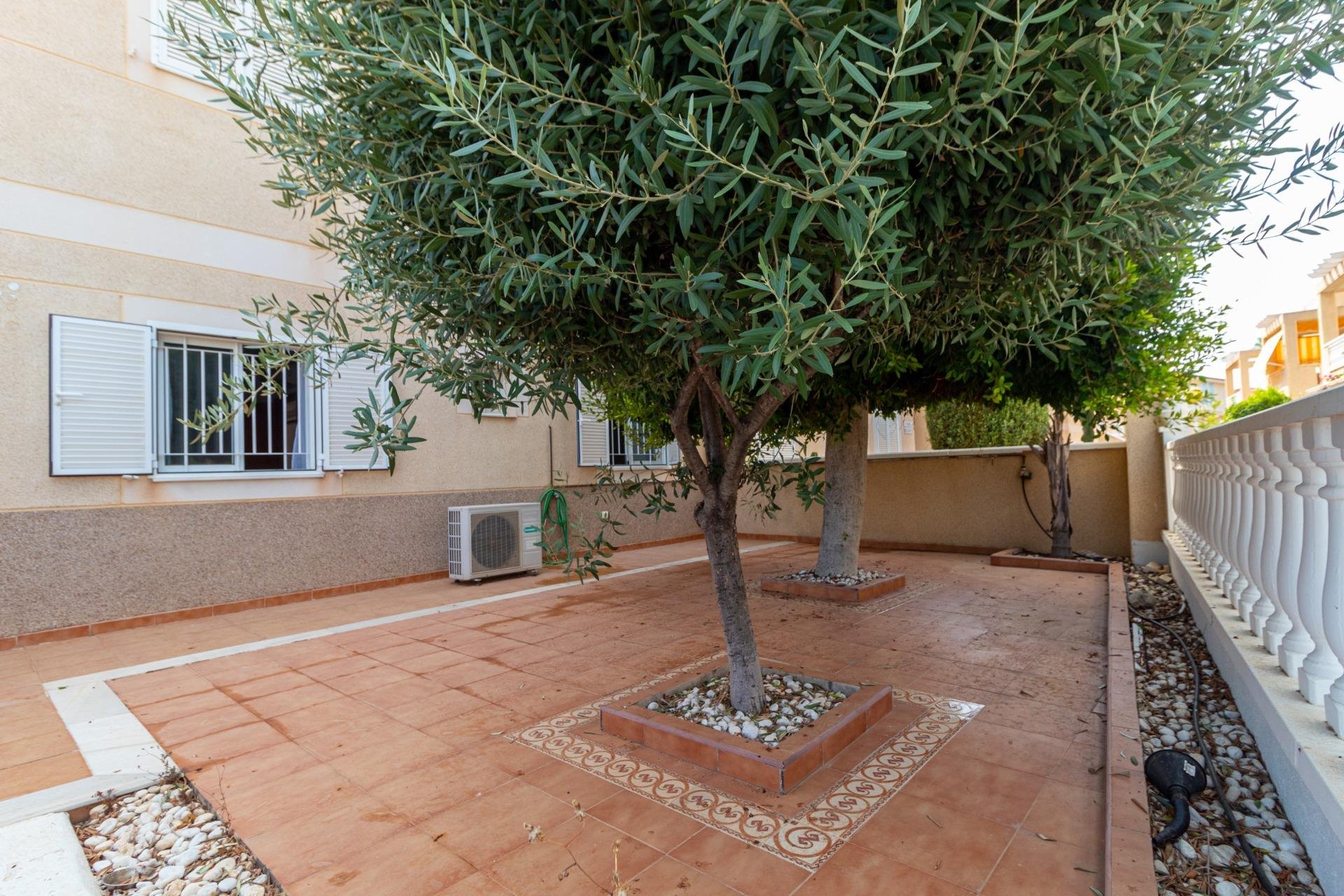 Reventa - Bungalow -
Orihuela Costa - Punta Prima