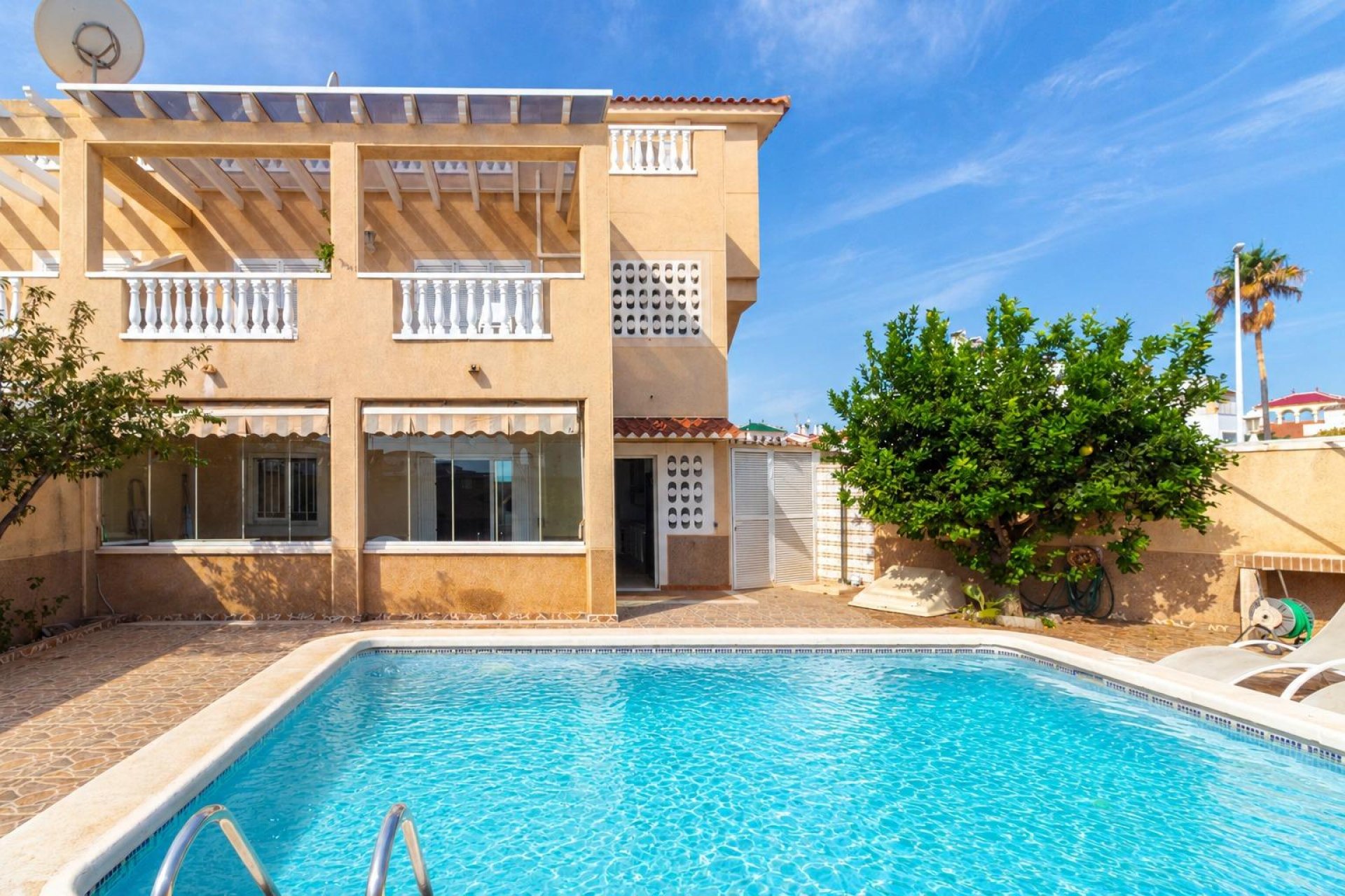 Reventa - Bungalow -
Orihuela Costa - Punta Prima