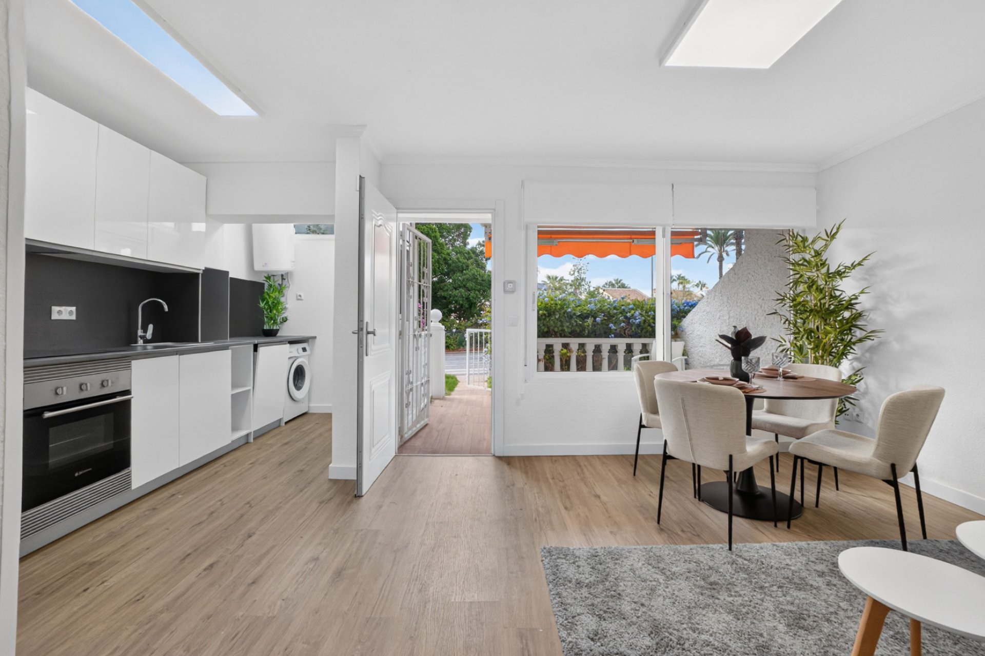 Reventa - Bungalow -
Orihuela Costa - Villamartín - Las Filipinas