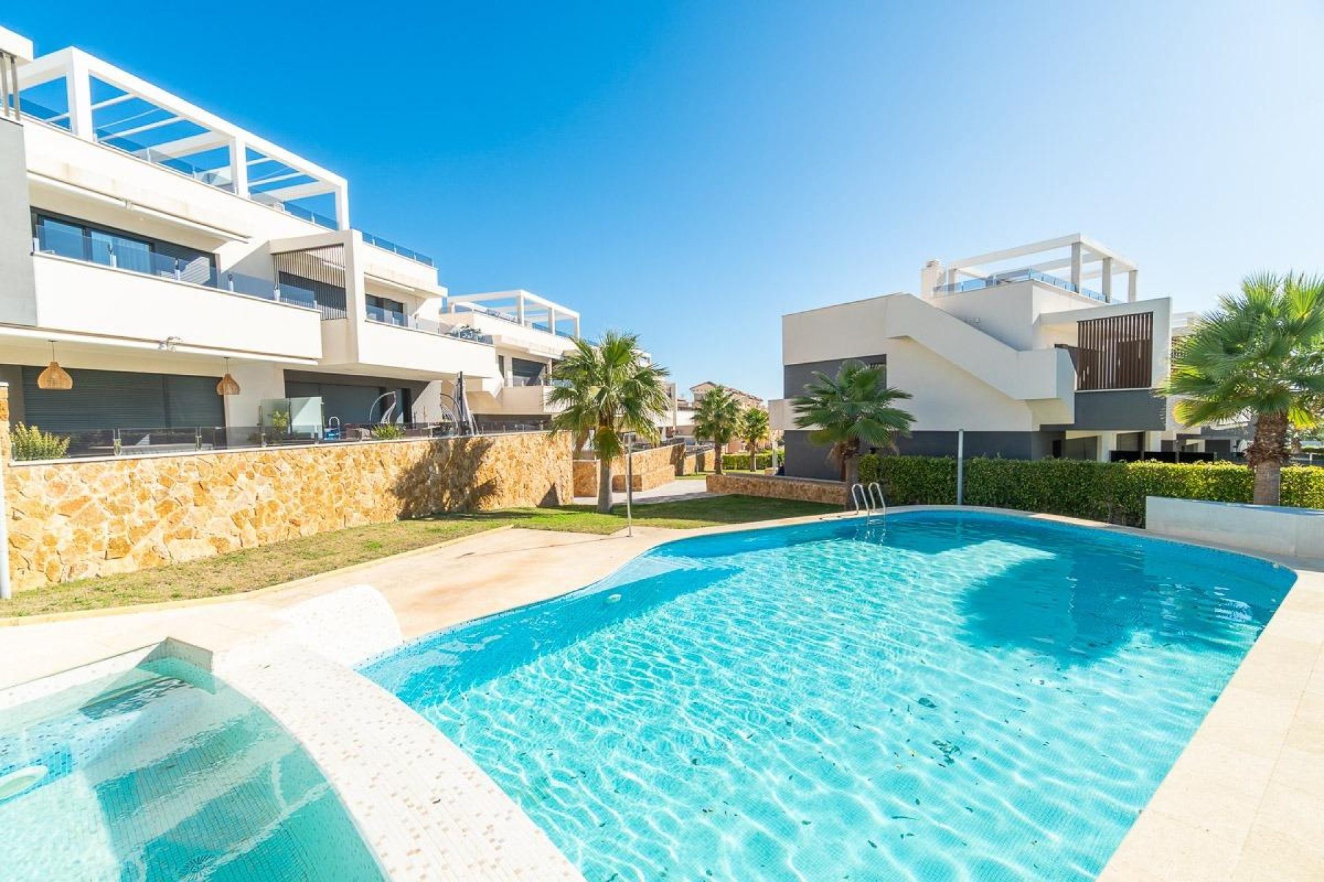 Reventa - Bungalow -
Orihuela Costa - Villamartin