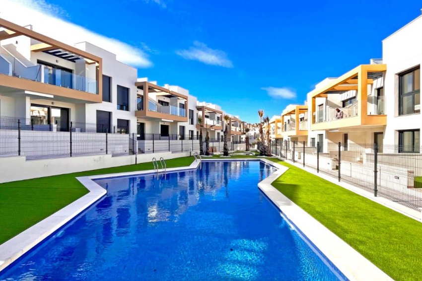 Reventa - Bungalow -
Orihuela Costa