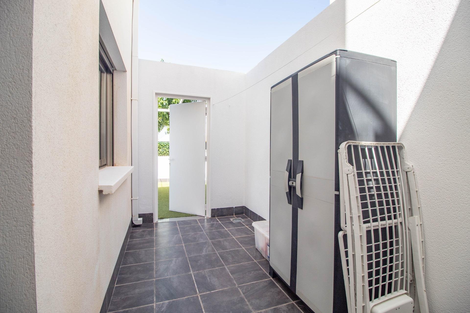 Reventa - Bungalow -
Pilar de la Horadada - Torre de la Horadada