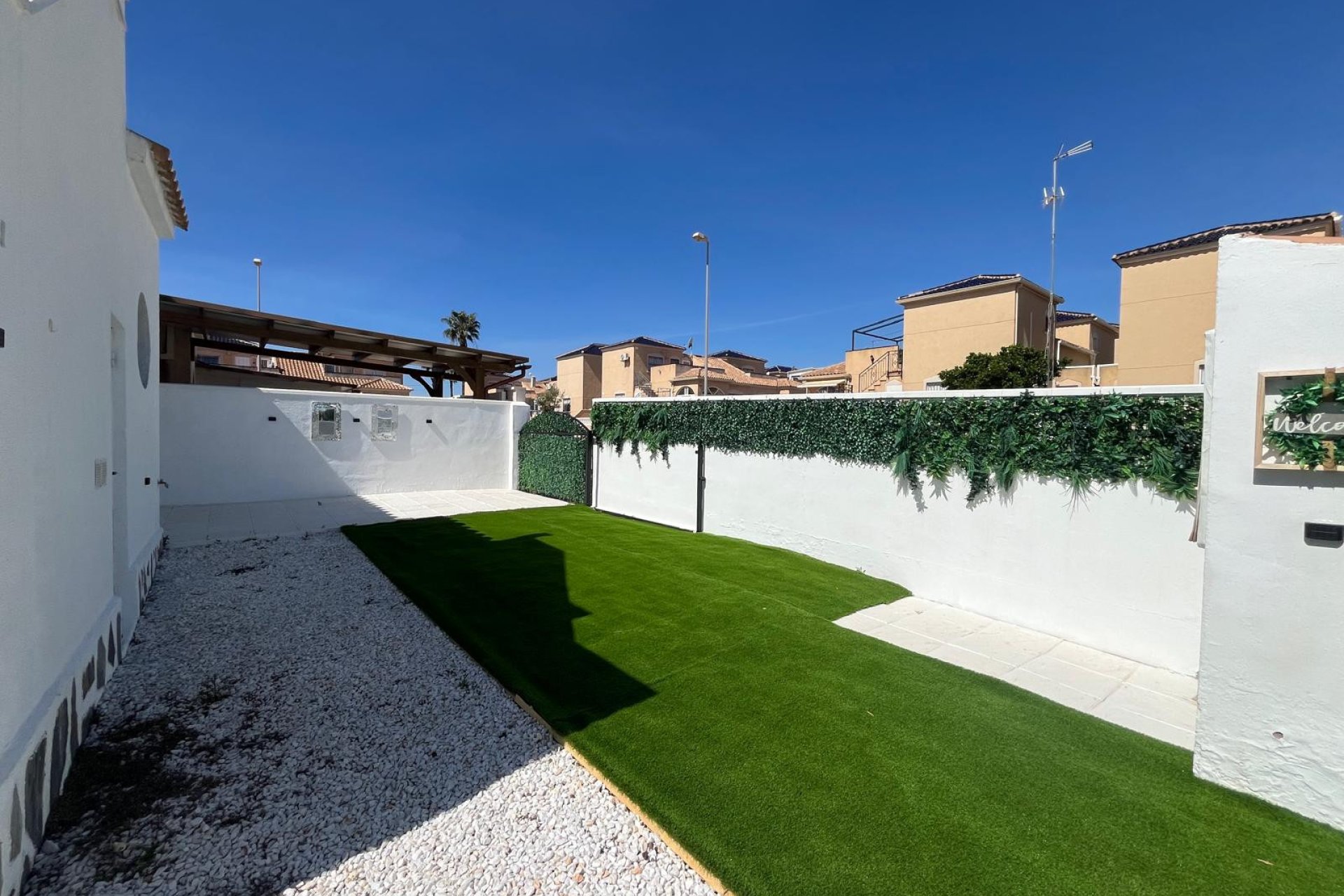 Reventa - Bungalow -
Punta Prima - Serena