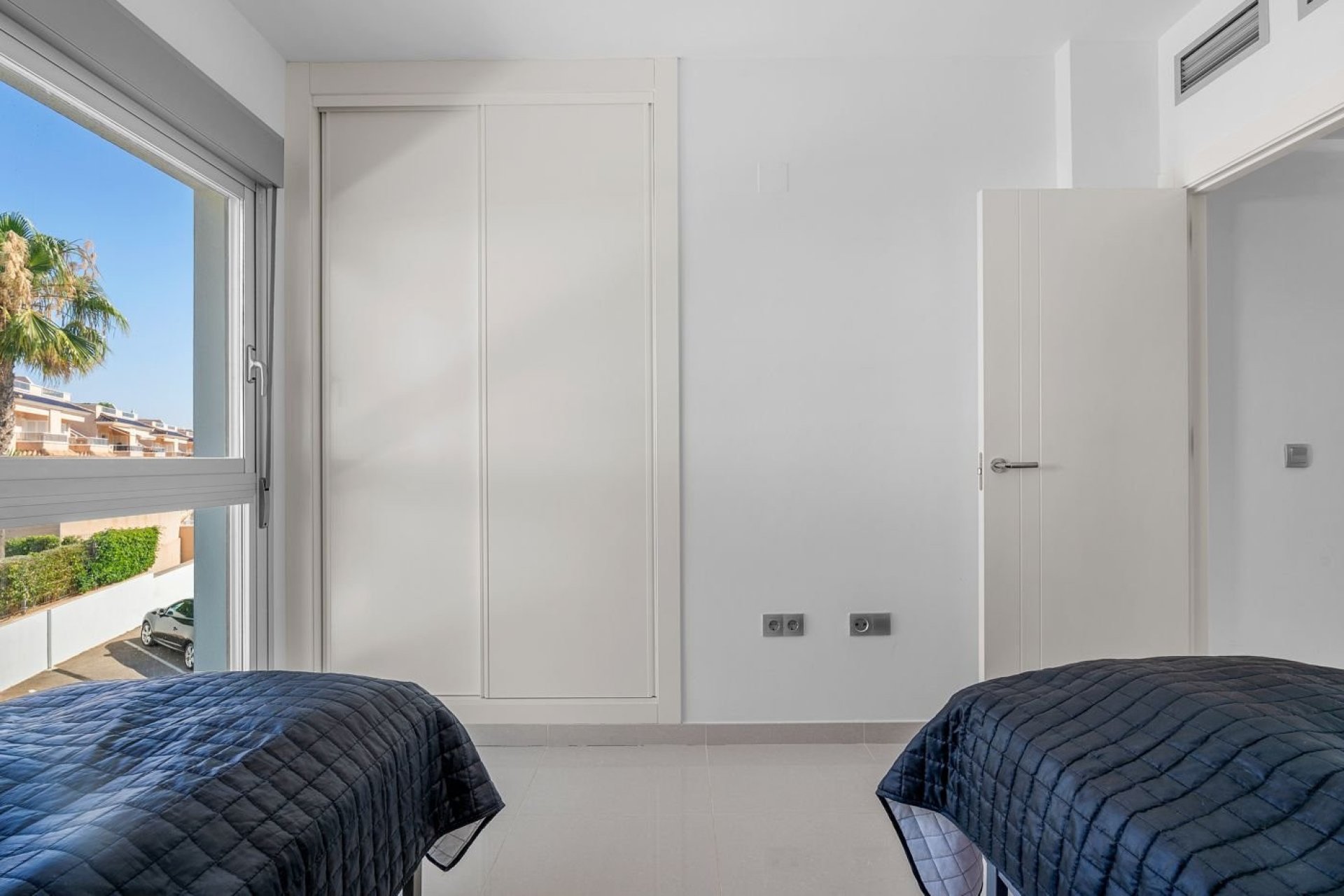 Reventa - Bungalow -
Punta Prima