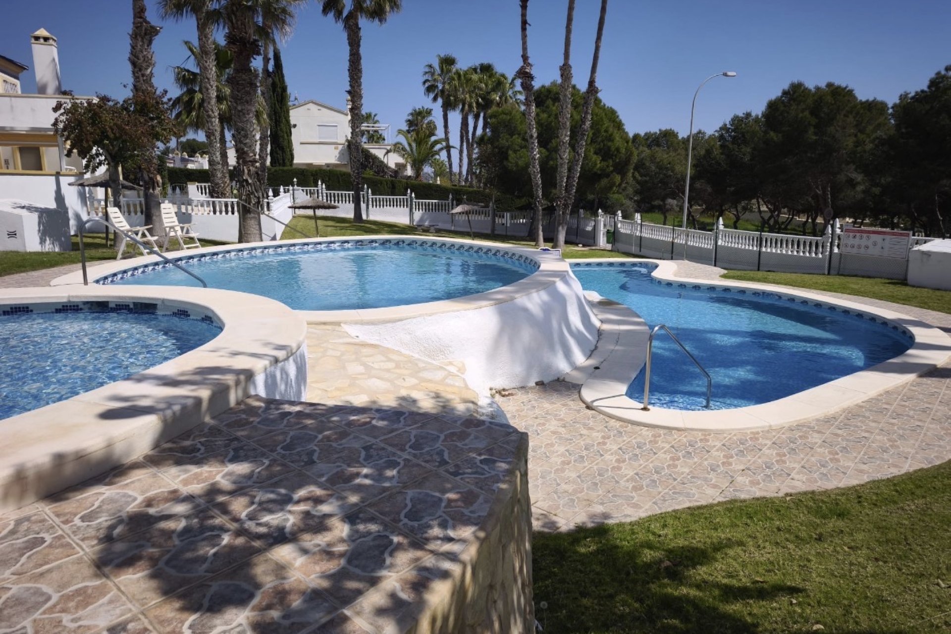 Reventa - Bungalow -
Rioja