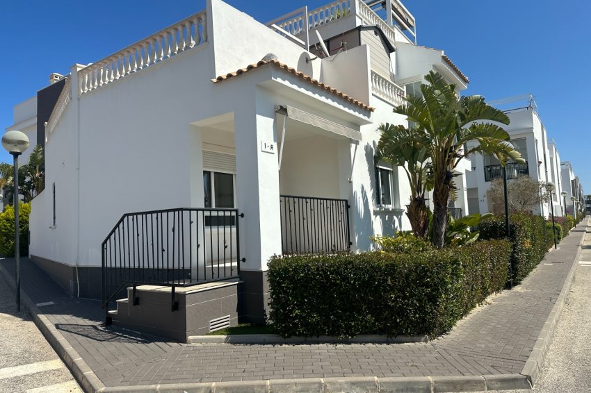 Reventa - Bungalow -
Torrevieja - Aguas Nuevas
