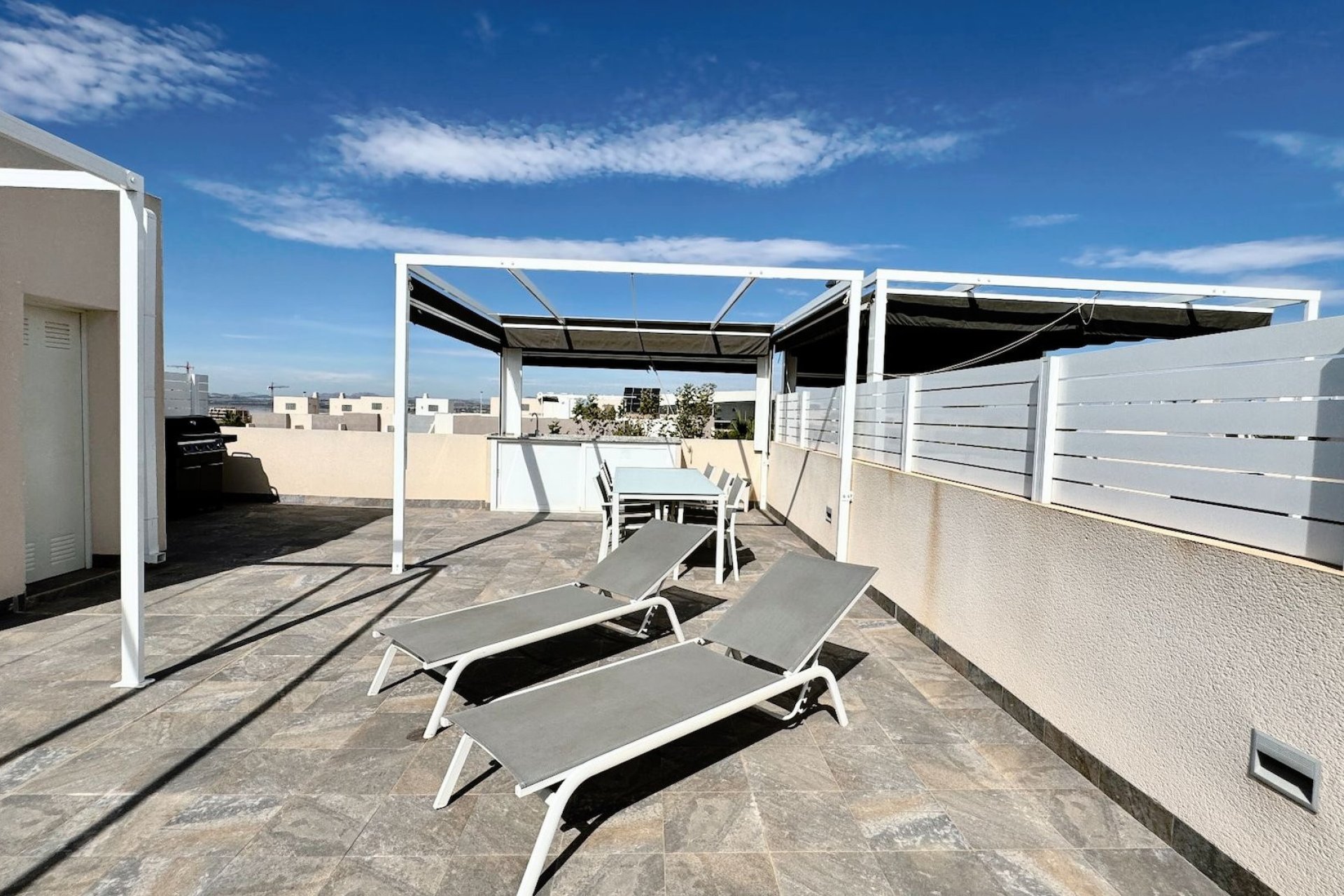 Reventa - Bungalow -
Torrevieja - Aguas Nuevas