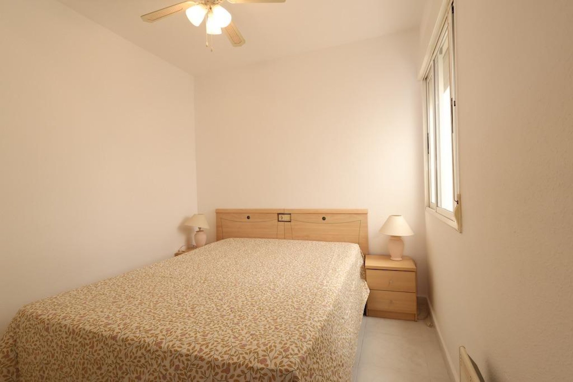 Reventa - Bungalow -
Torrevieja - Carrefour