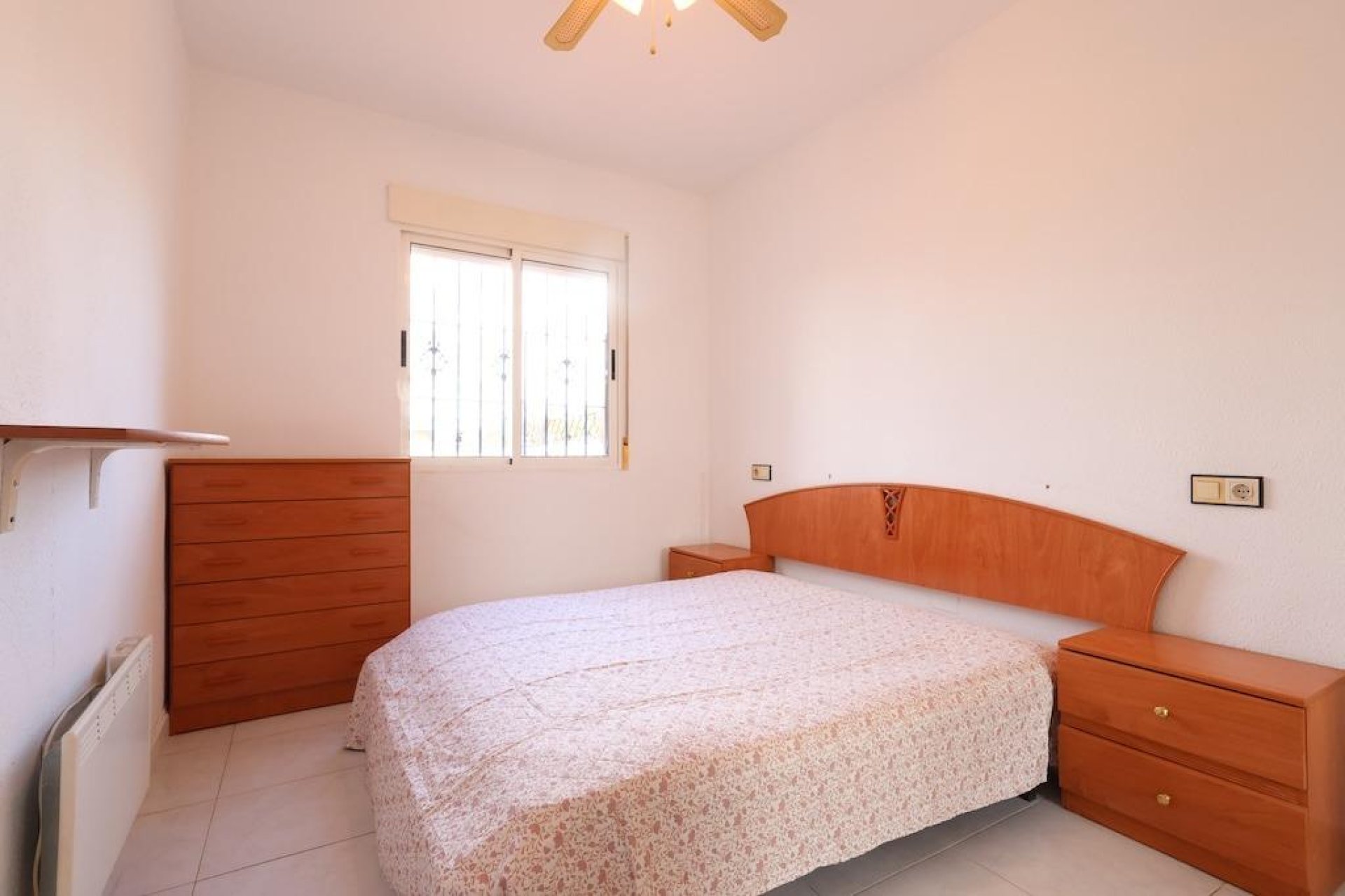 Reventa - Bungalow -
Torrevieja - Carrefour