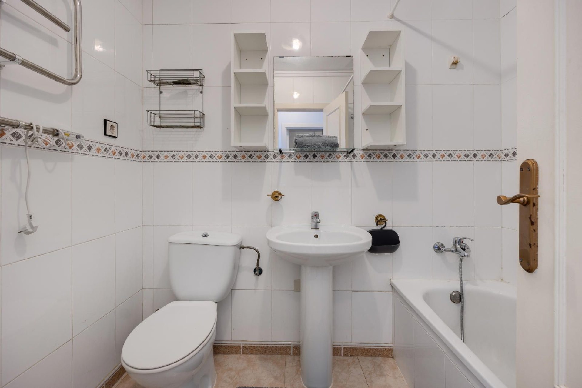 Reventa - Bungalow -
Torrevieja - Carrefour