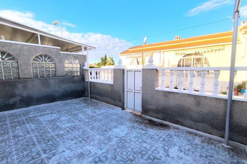 Reventa - Bungalow -
Torrevieja - El Chaparral