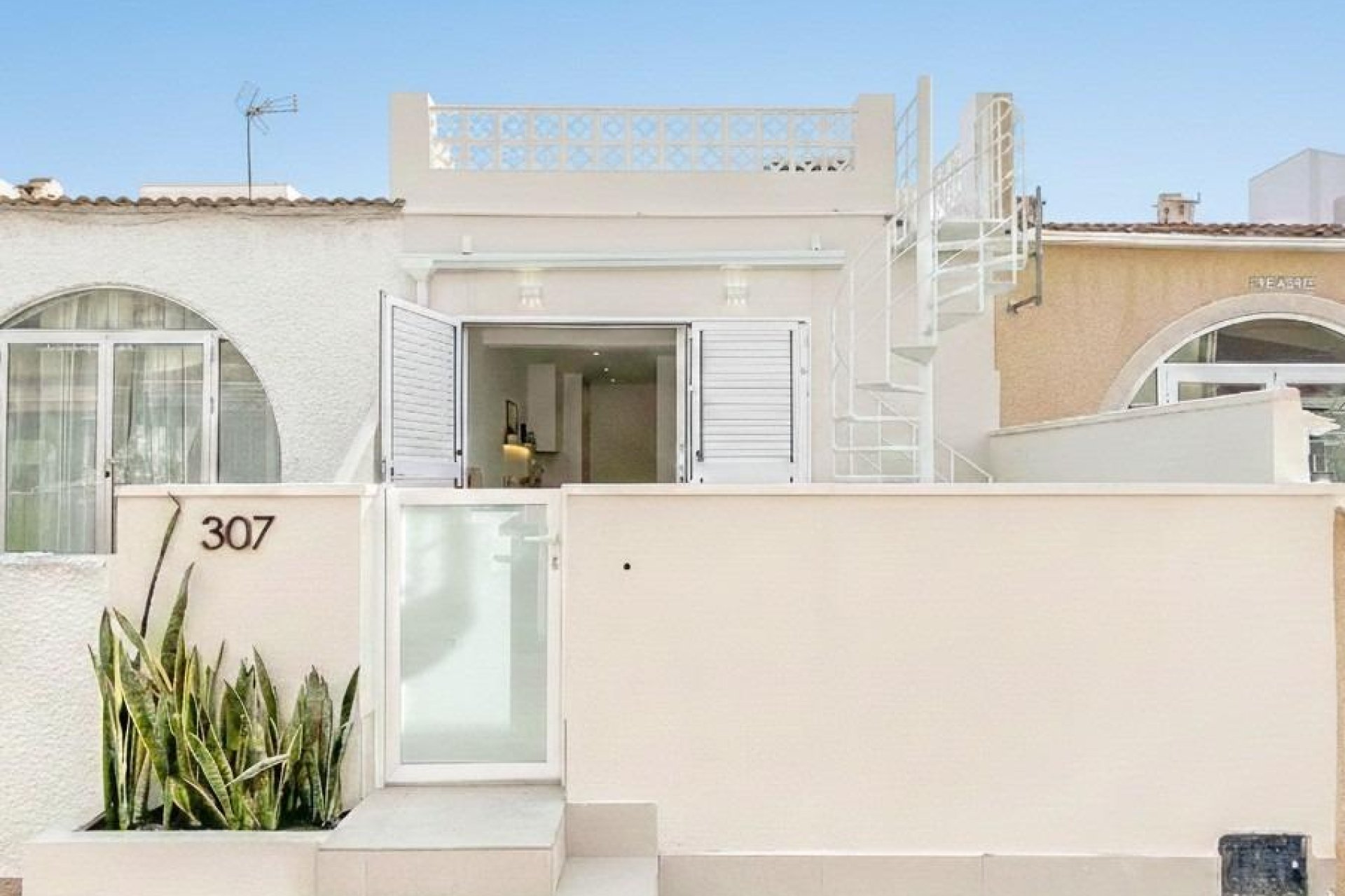 Reventa - Bungalow -
Torrevieja - La Siesta - El Salado - Torreta