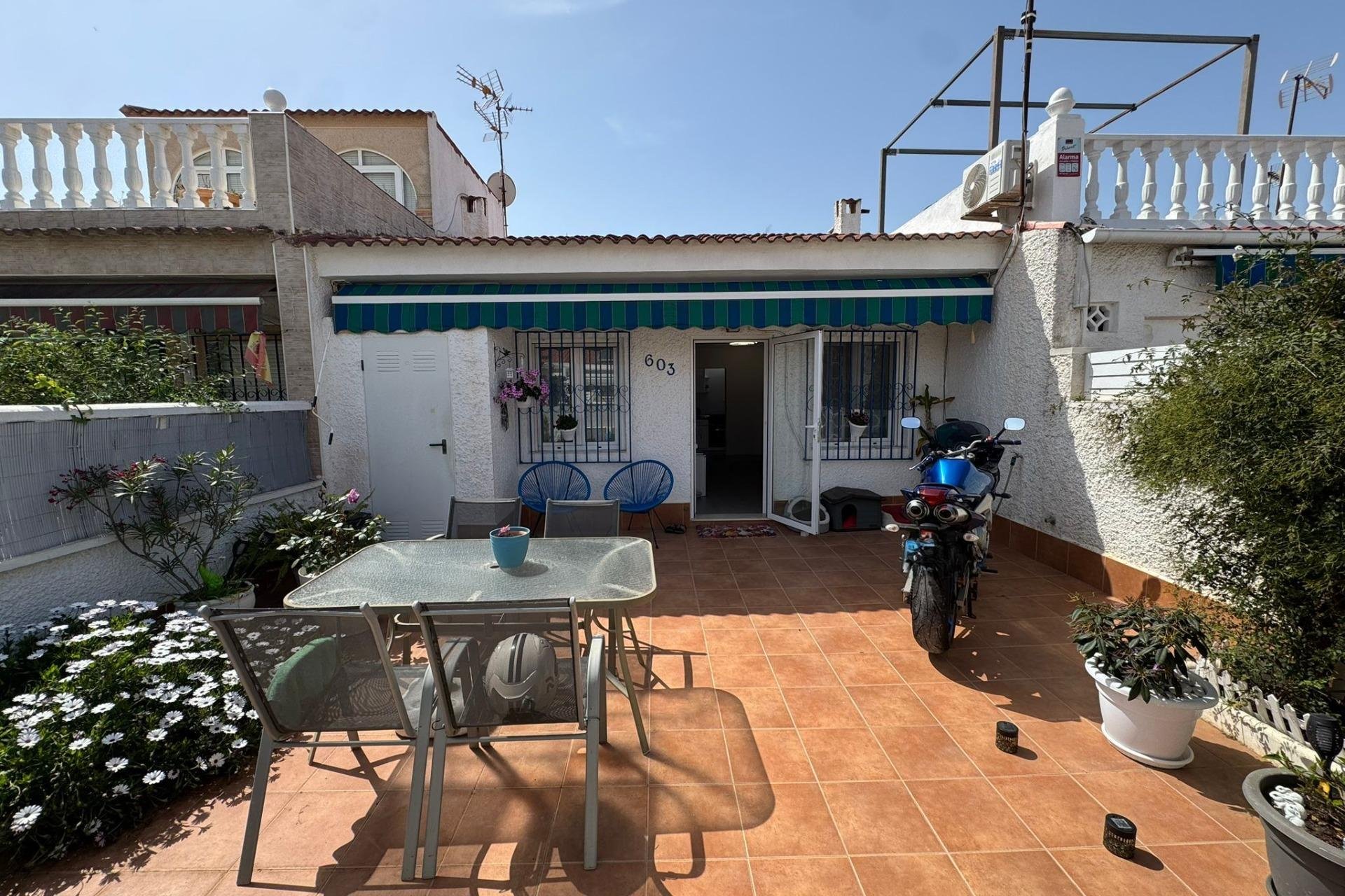 Reventa - Bungalow -
Torrevieja - La Siesta - El Salado - Torreta