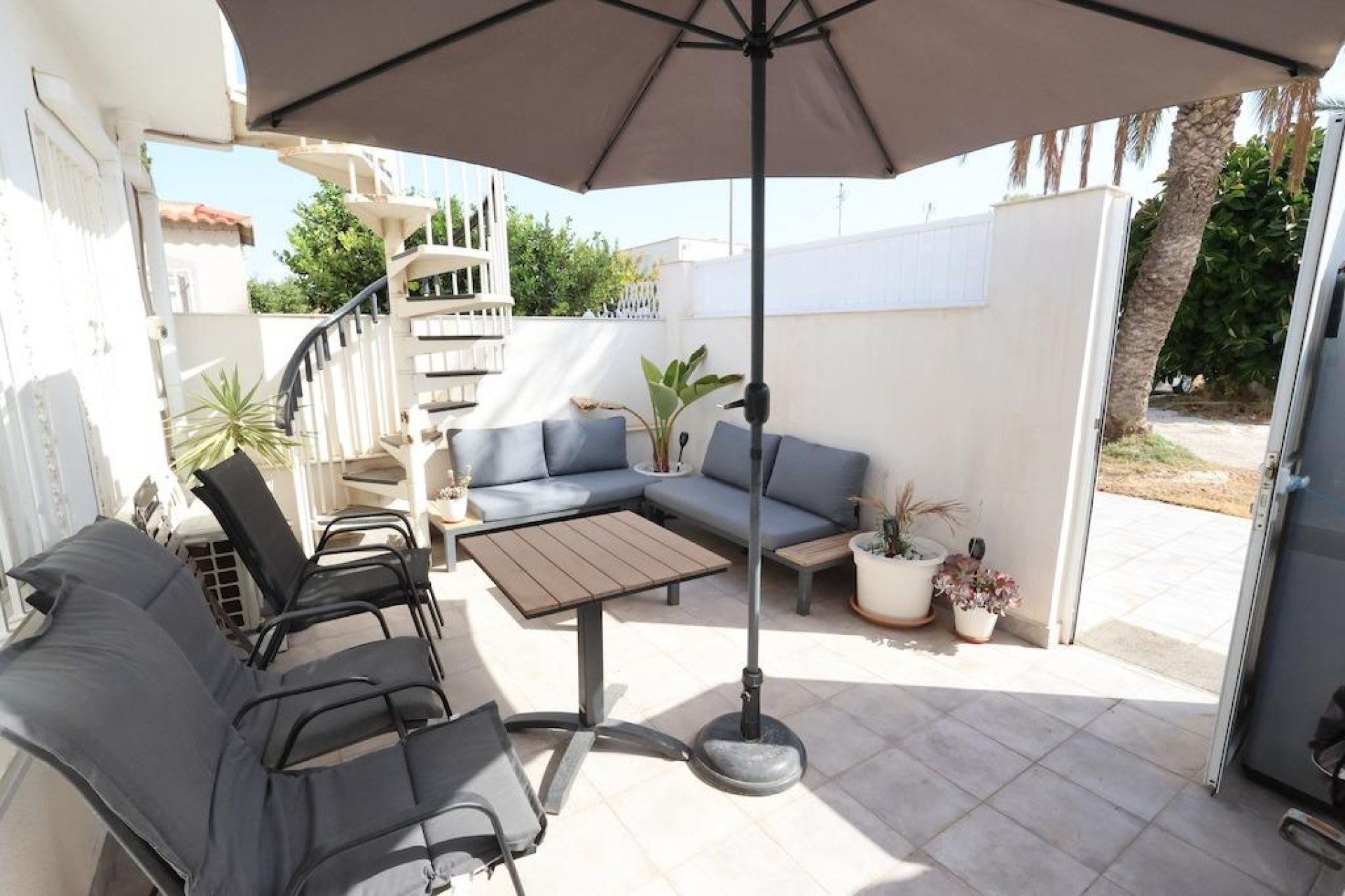 Reventa - Bungalow -
Torrevieja - La Siesta - El Salado - Torreta