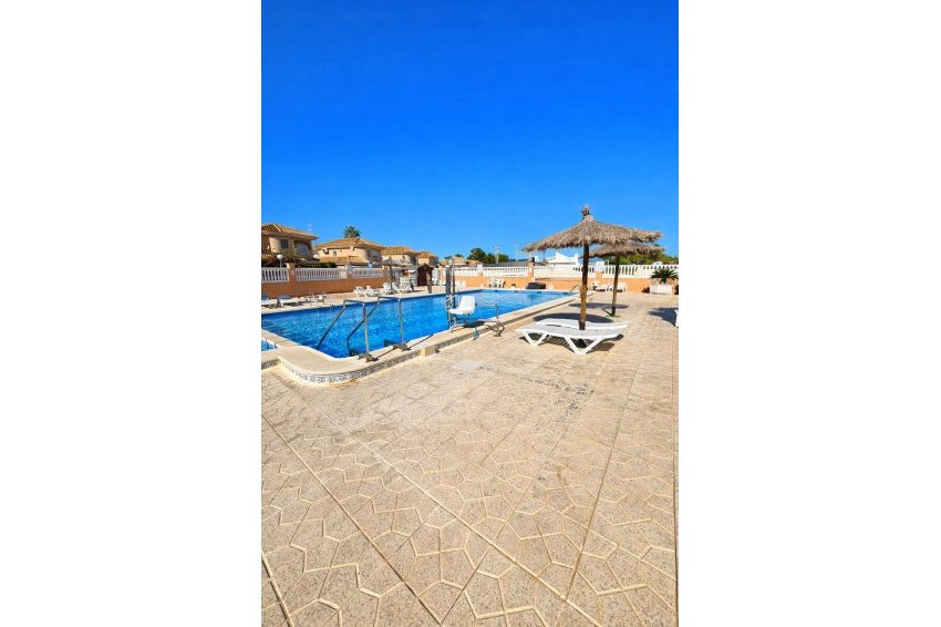 Reventa - Bungalow -
Torrevieja - Los Altos