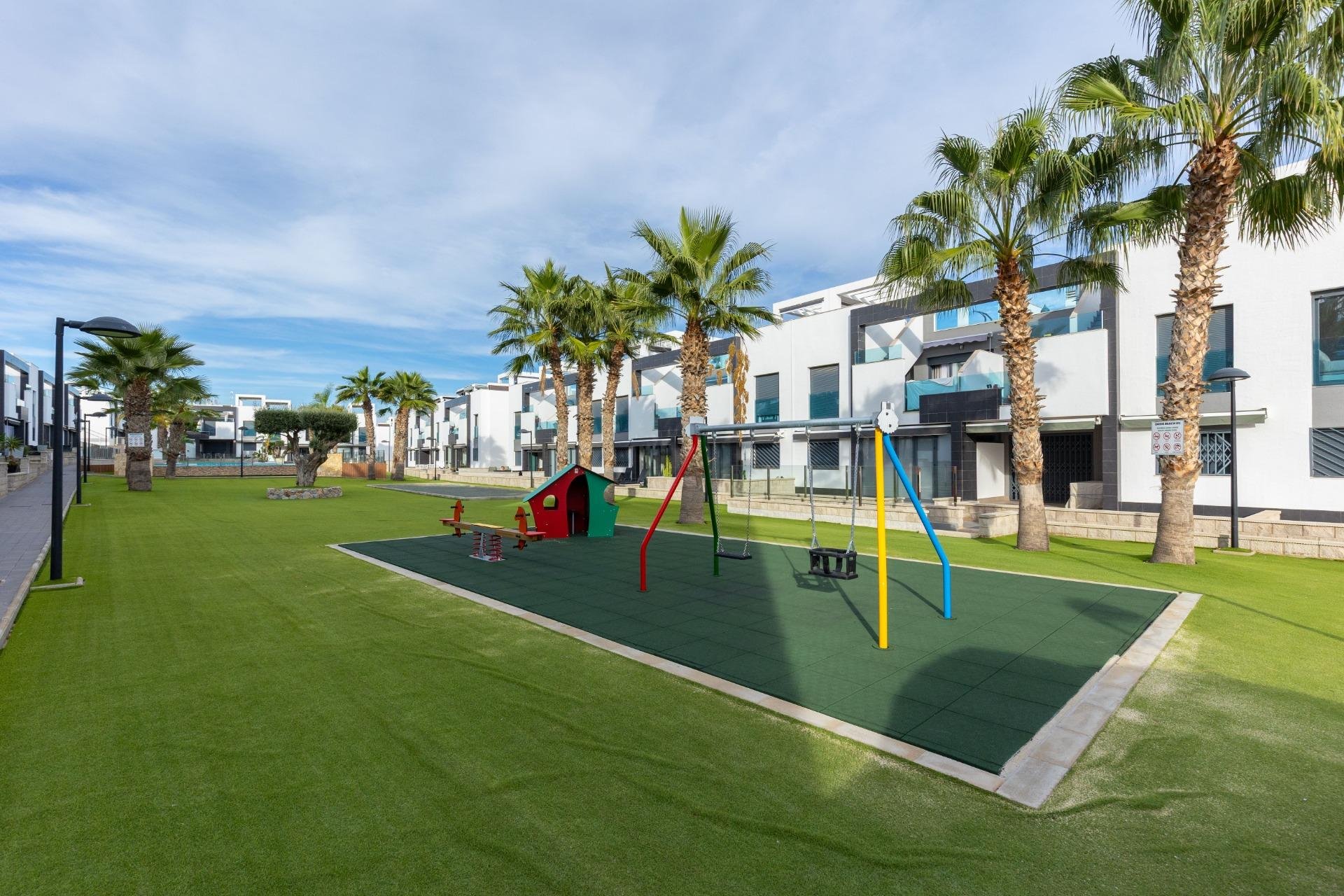 Reventa - Bungalow -
Torrevieja - Los Balcones