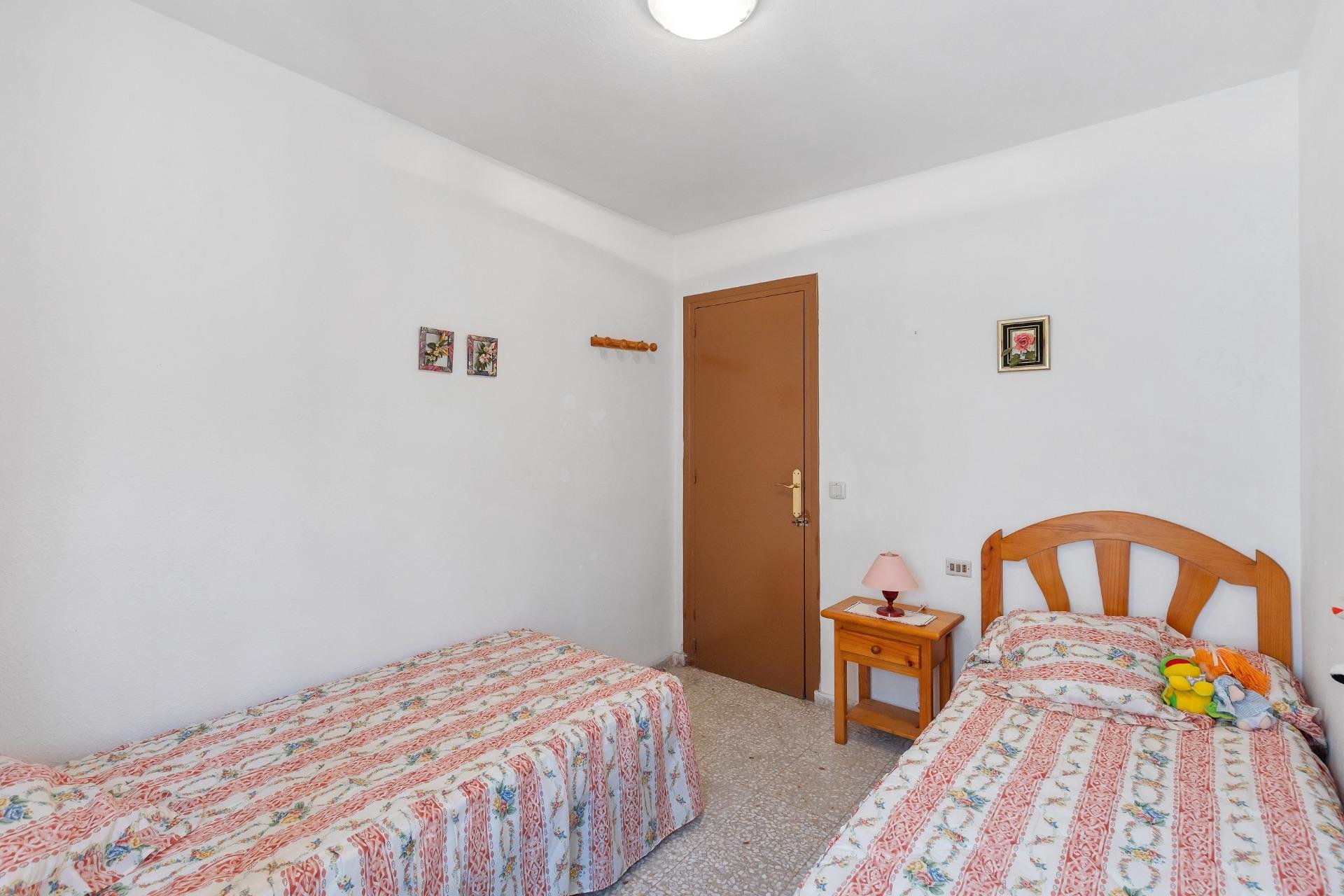 Reventa - Bungalow -
Torrevieja - Los Europeos
