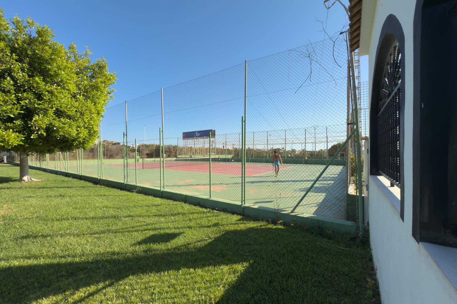 Reventa - Bungalow -
Torrevieja - Parque de las Naciones