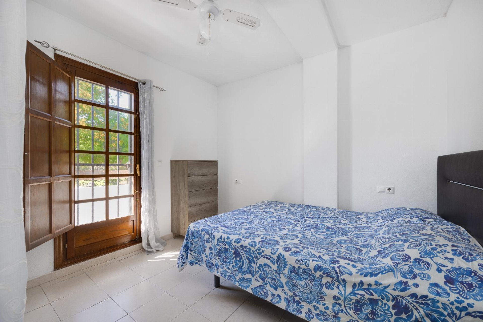 Reventa - Bungalow -
Torrevieja - Playa de los Naufragos