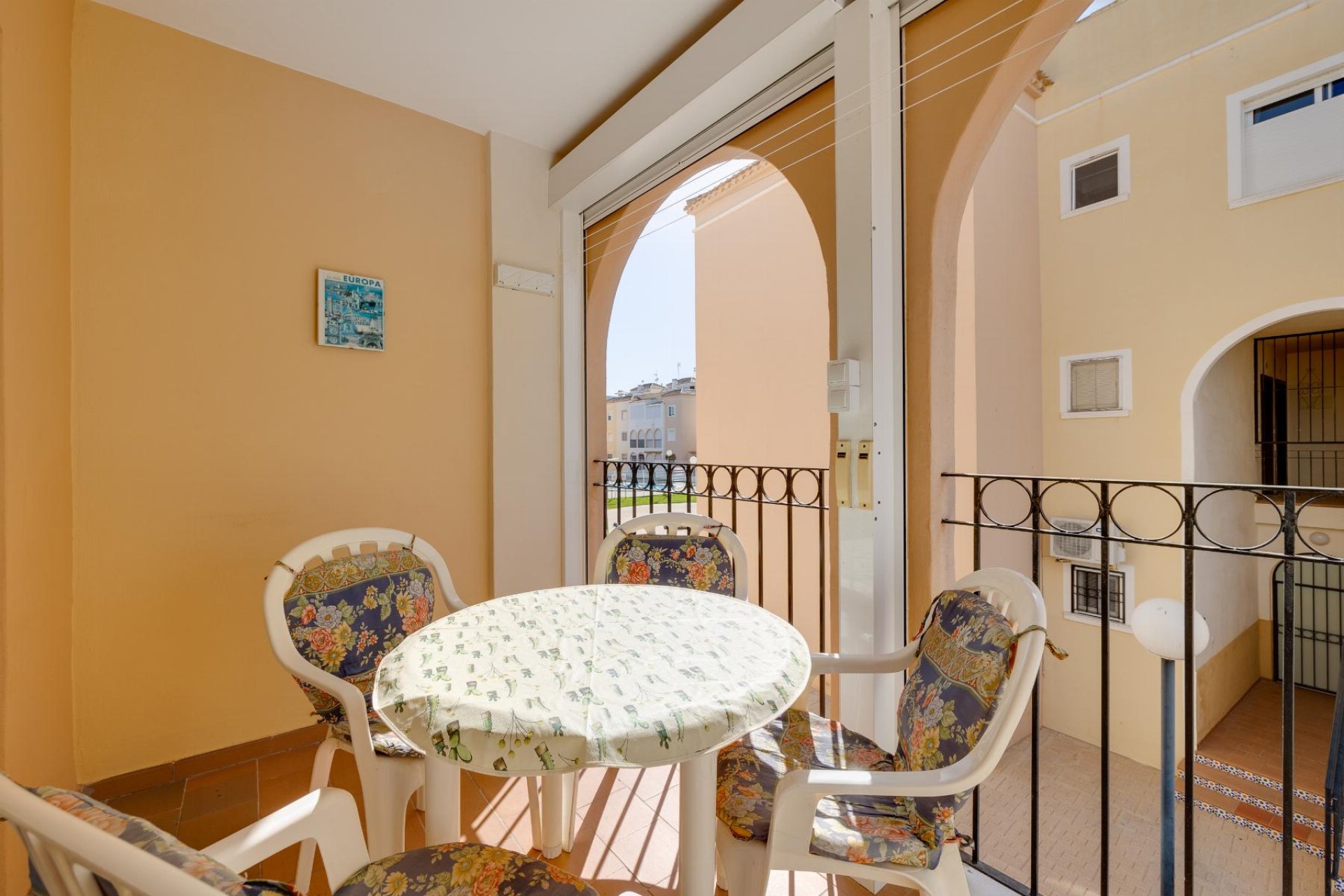 Reventa - Bungalow -
Torrevieja - Playa de los Naufragos