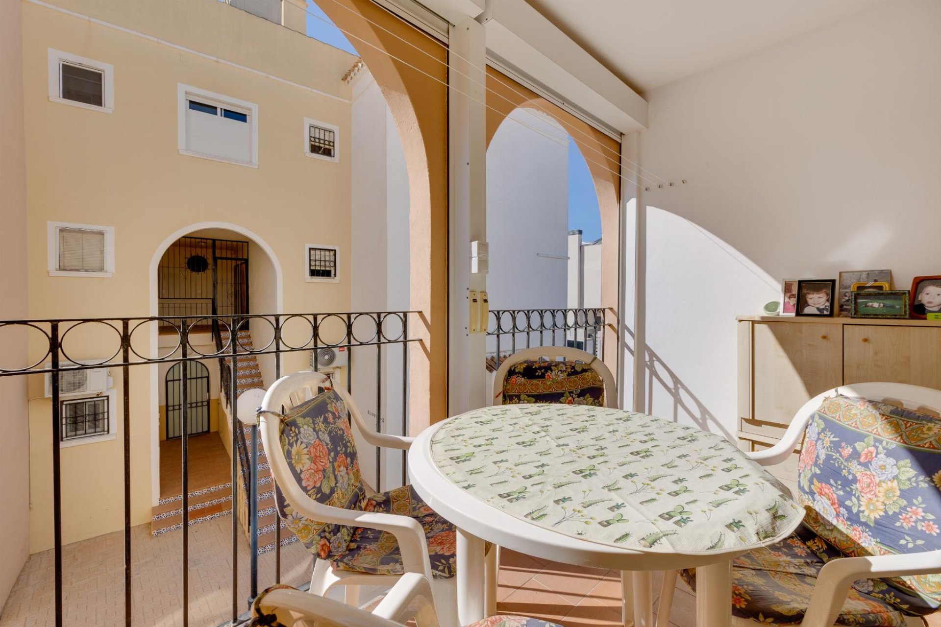 Reventa - Bungalow -
Torrevieja - Playa de los Naufragos