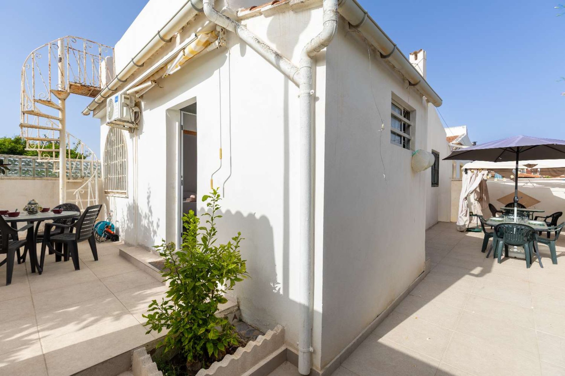 Reventa - Bungalow -
Torrevieja - Torreta