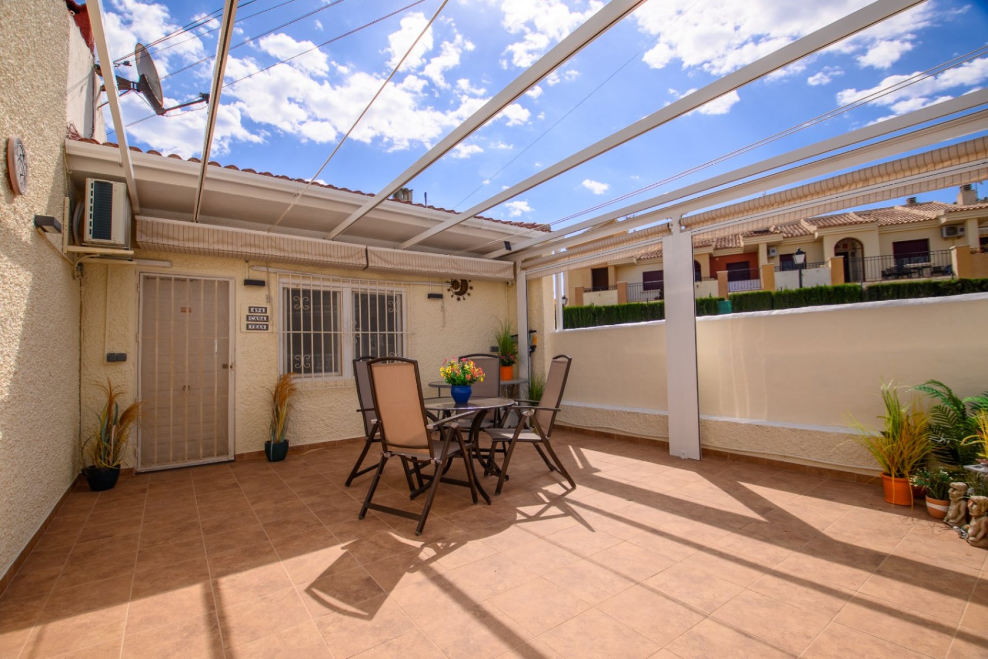 Reventa - Bungalow -
Torrevieja - Torretas