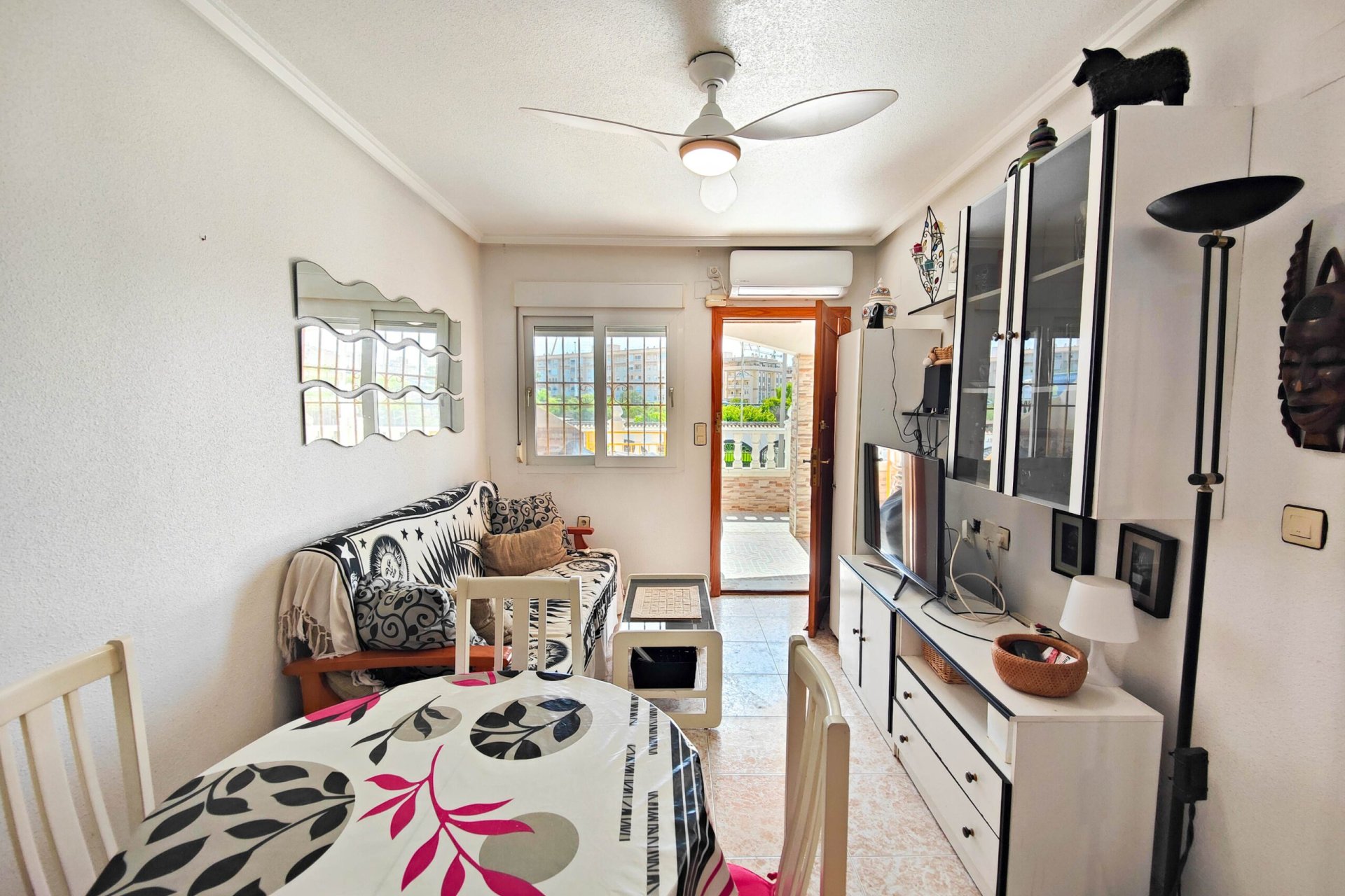 Reventa - Bungalow -
Torrevieja