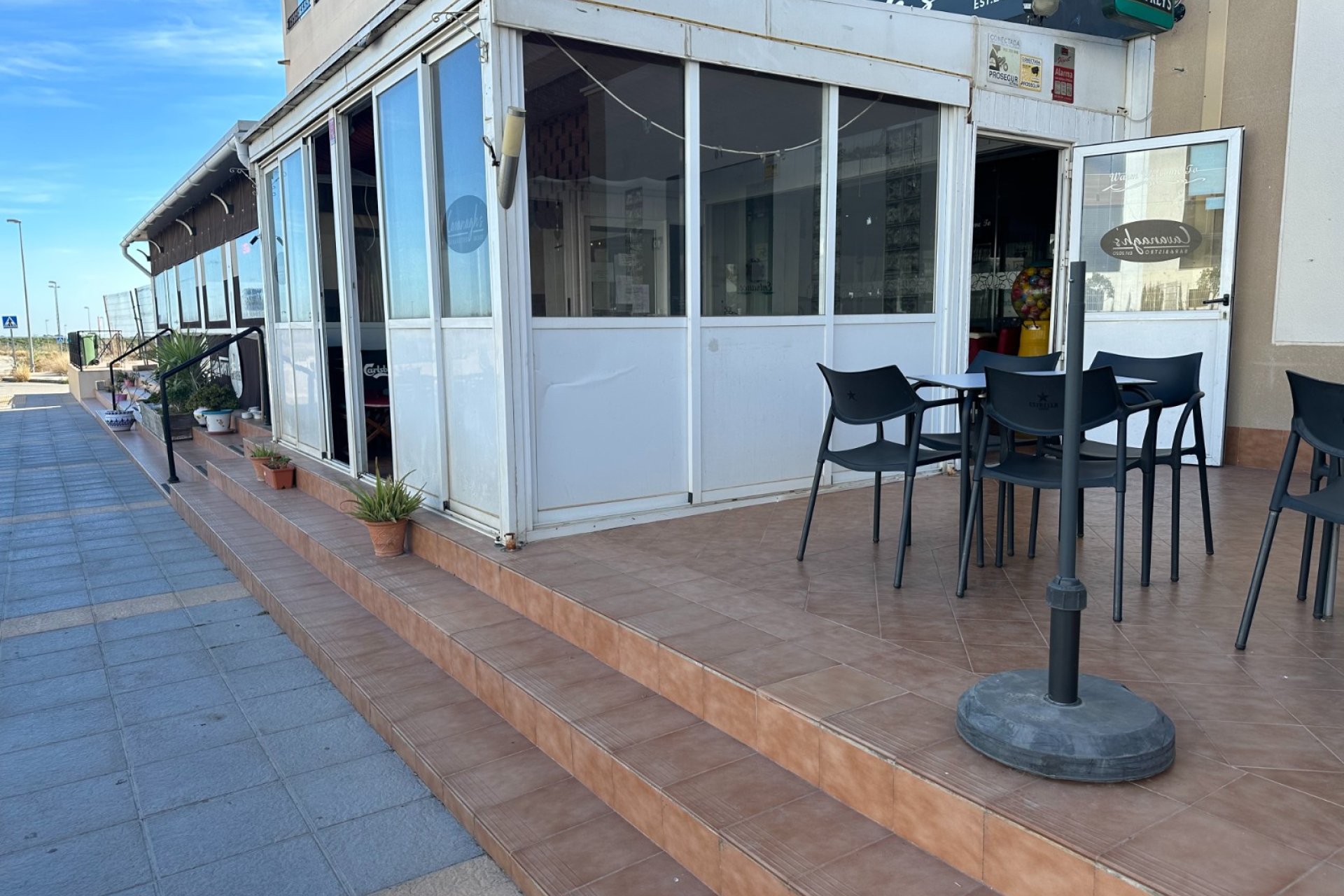 Reventa - Business for sale -
Orihuela - Entre Naranjos Vistabella