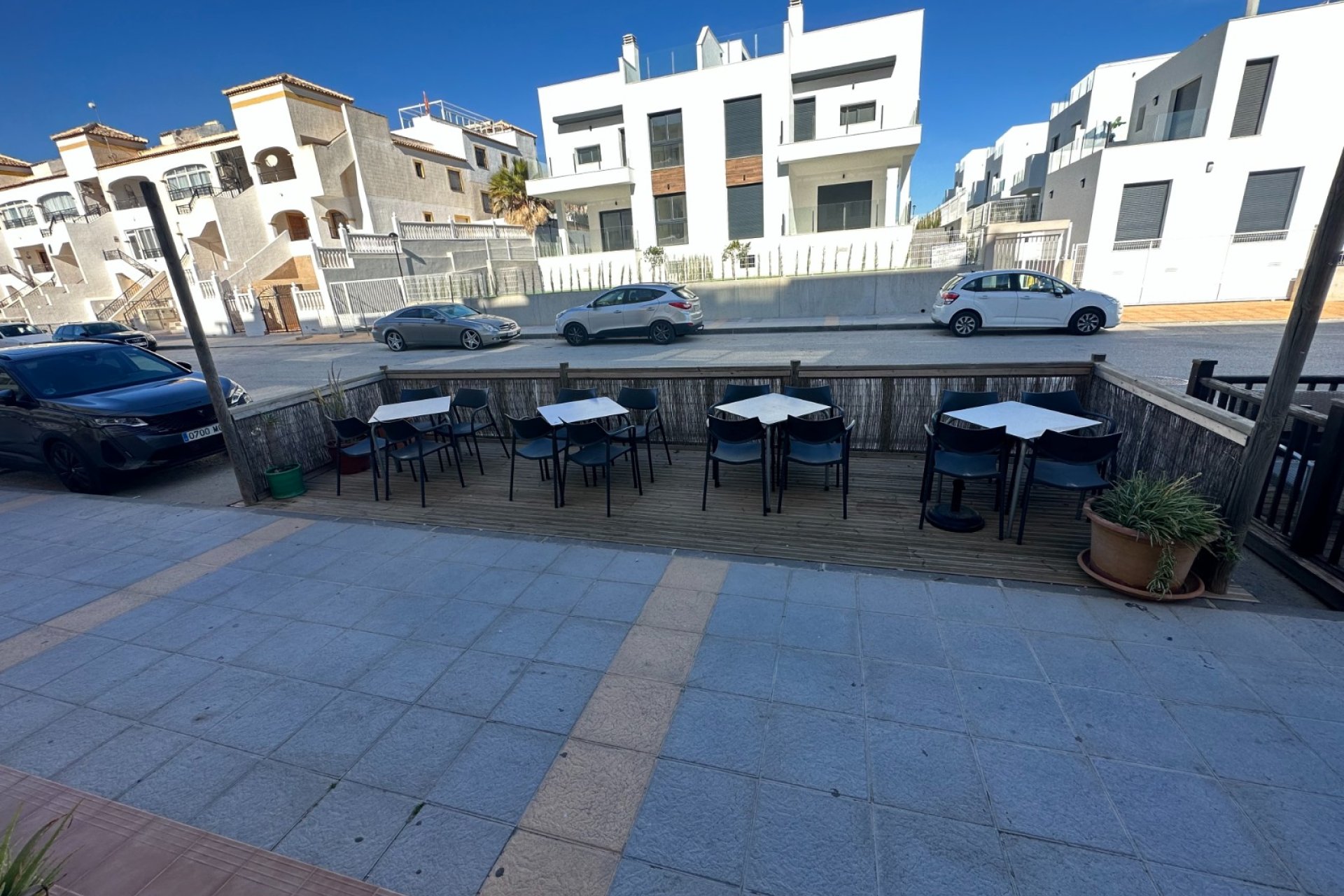 Reventa - Business for sale -
Orihuela - Entre Naranjos Vistabella