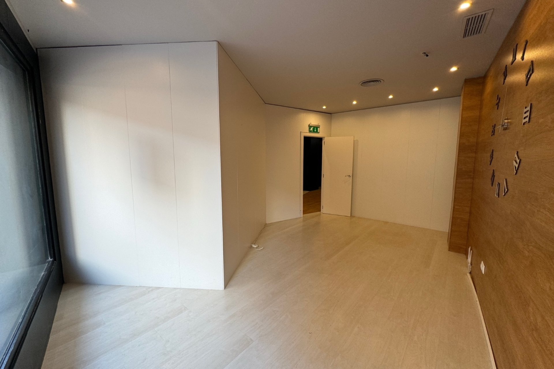 Reventa - Commercial Unit -
Guardamar del Segura