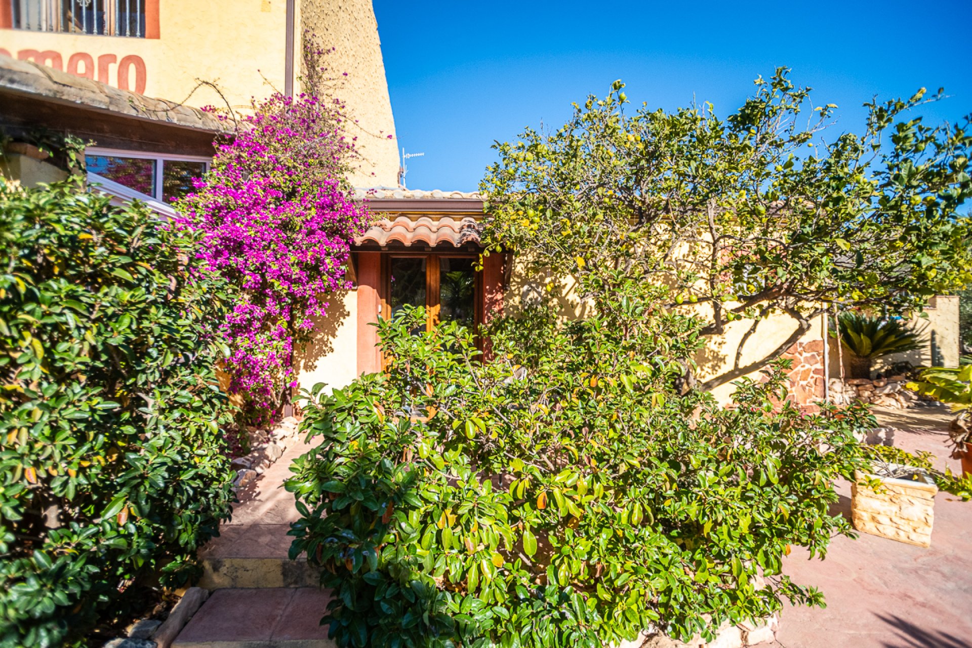 Reventa - Commercial Unit -
Hondón de las Nieves