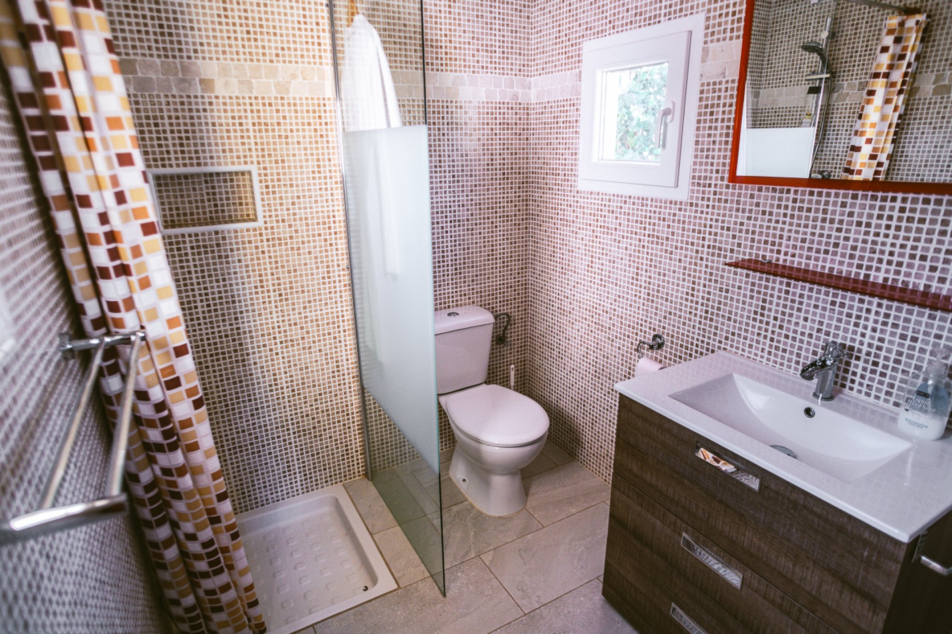 Reventa - Commercial Unit -
Hondón de las Nieves