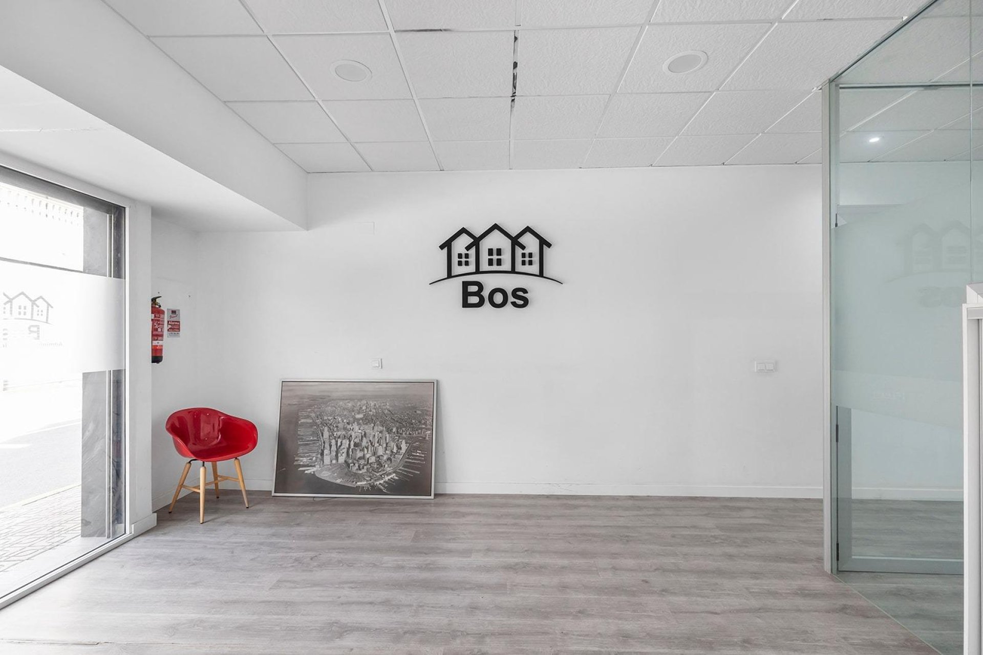 Reventa - Commercial Unit -
Torrevieja - La Mata