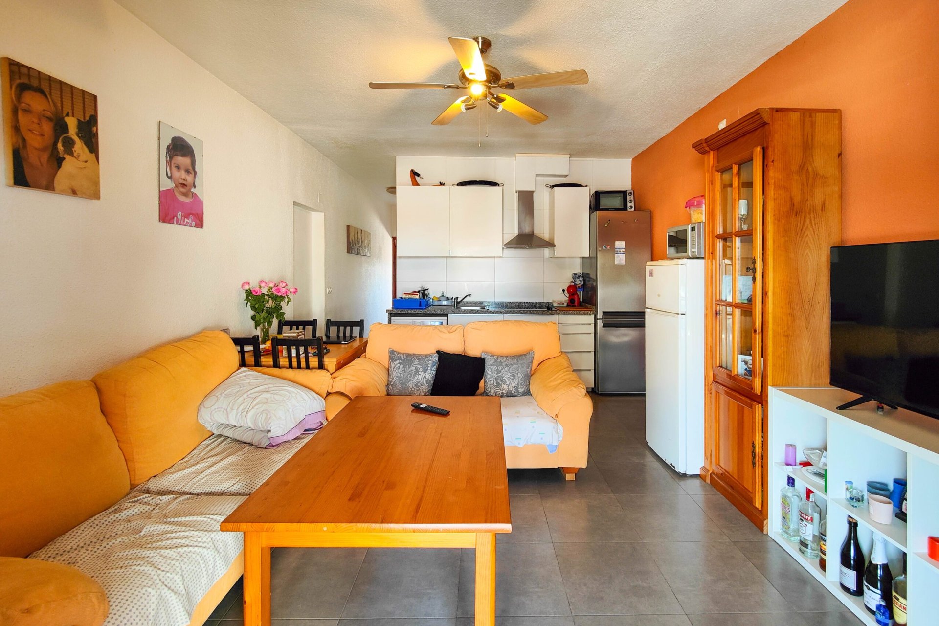 Reventa - Commercial Unit -
Torrevieja - La Siesta - El Salado - Torreta
