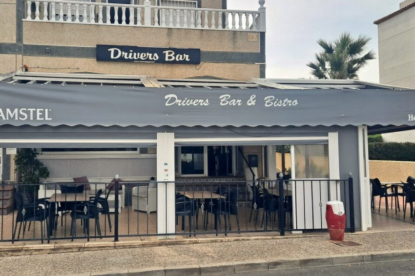 Reventa - Commercial Unit -
Villamartin - Orihuela Costa