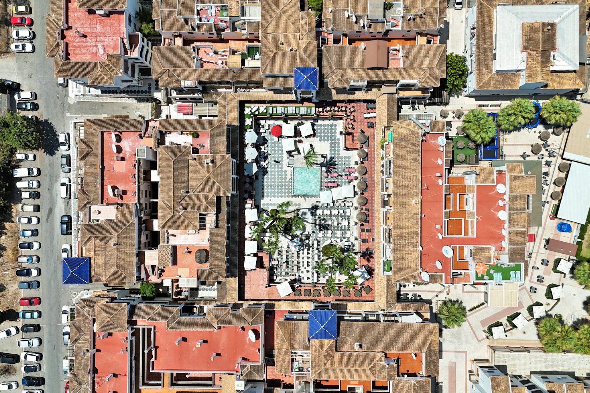 Reventa - Commercial Unit -
Villamartin - Villamartín