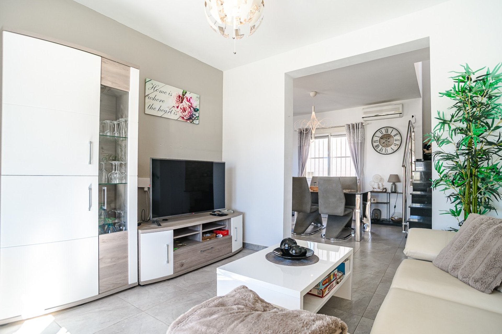 Reventa - Detached villa -
Algorfa - ALGORFA