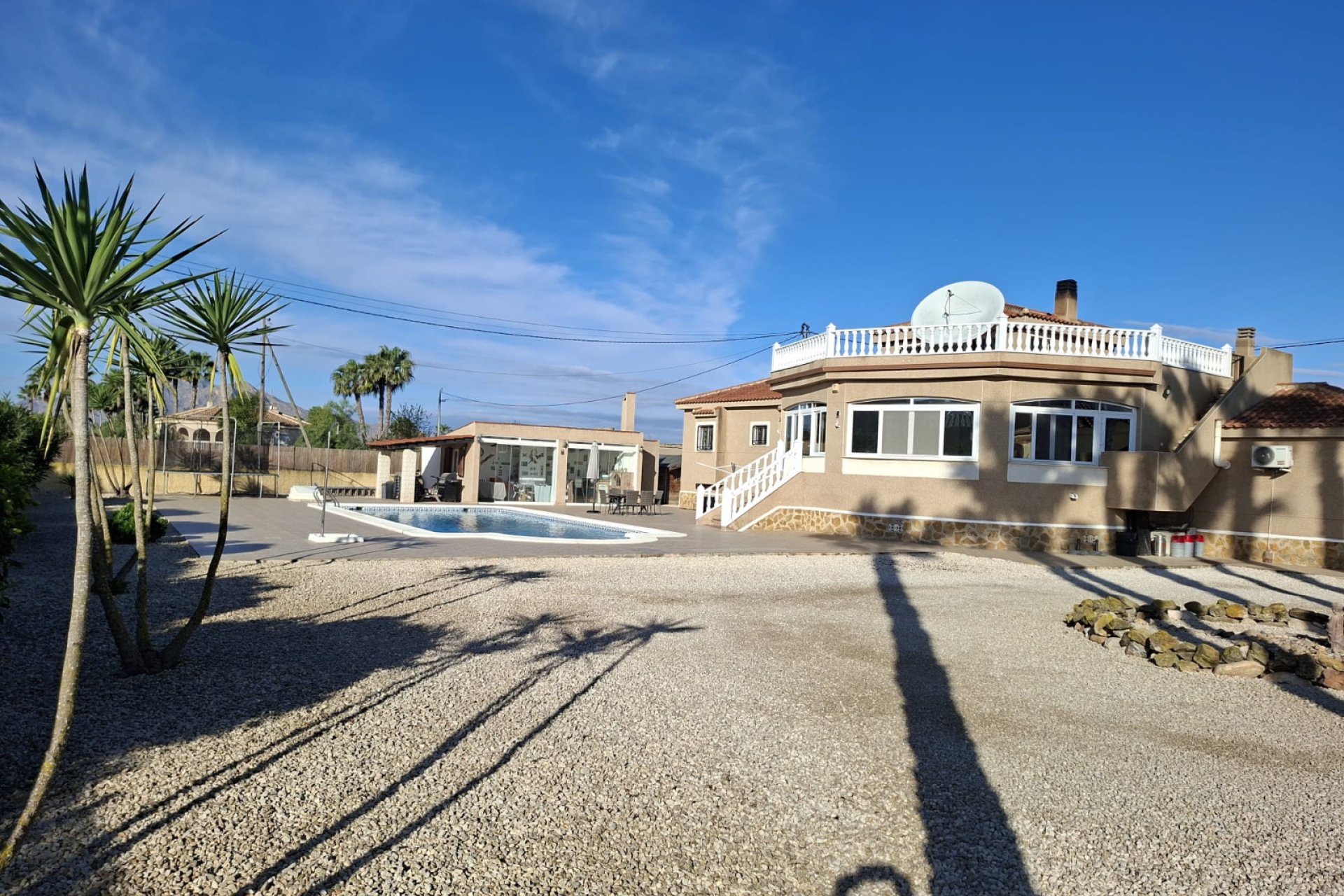 Reventa - Detached villa -
Catral