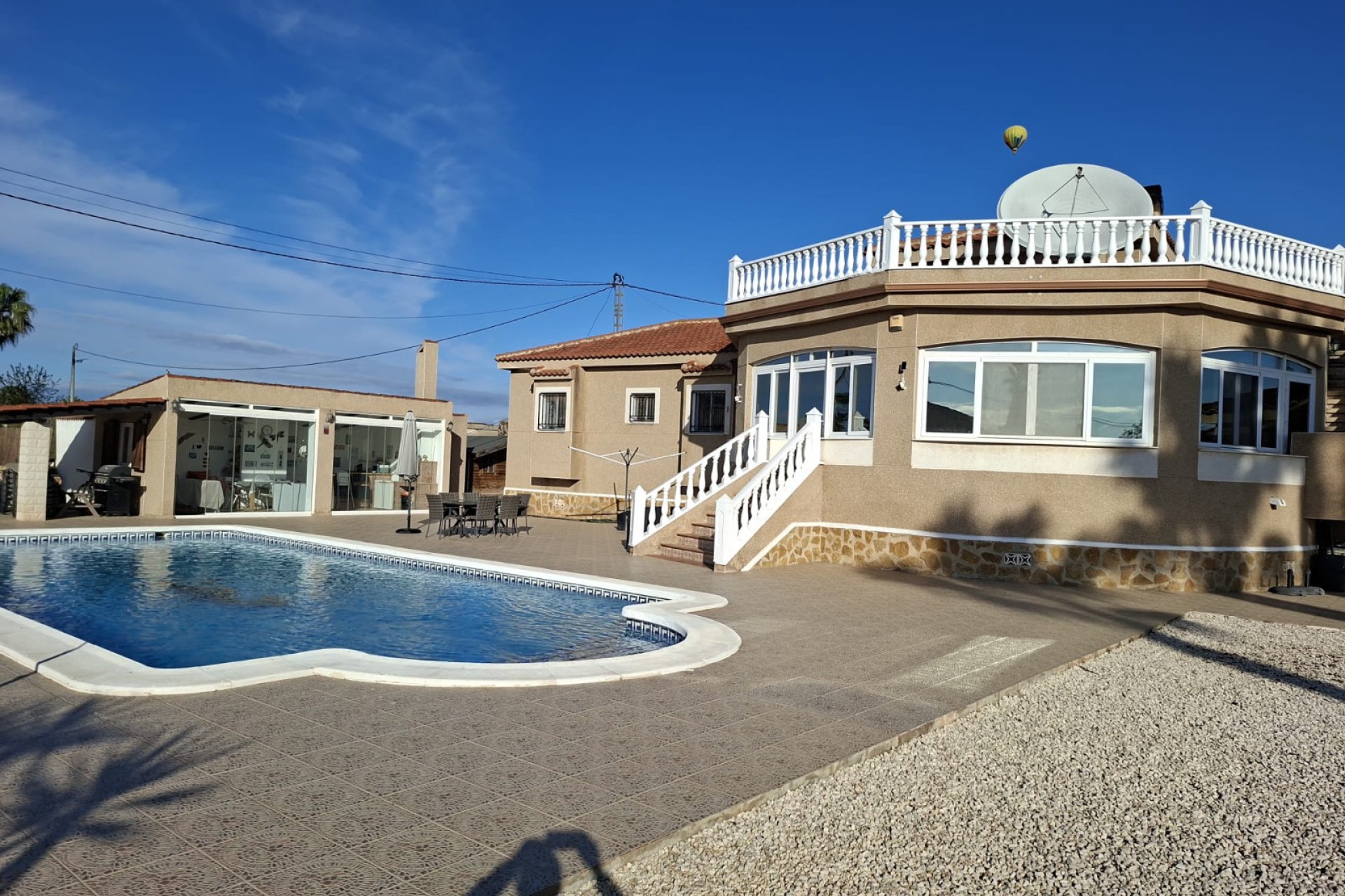 Reventa - Detached villa -
Catral