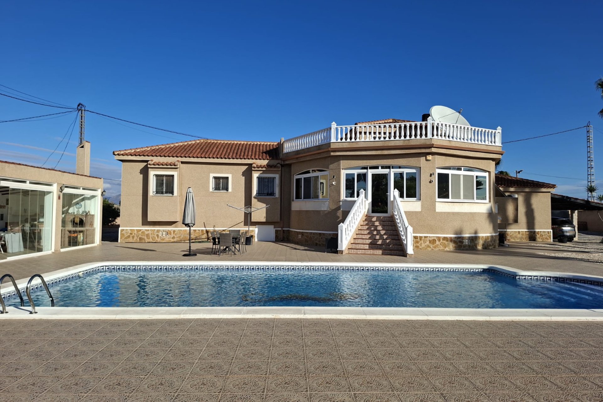 Reventa - Detached villa -
Catral